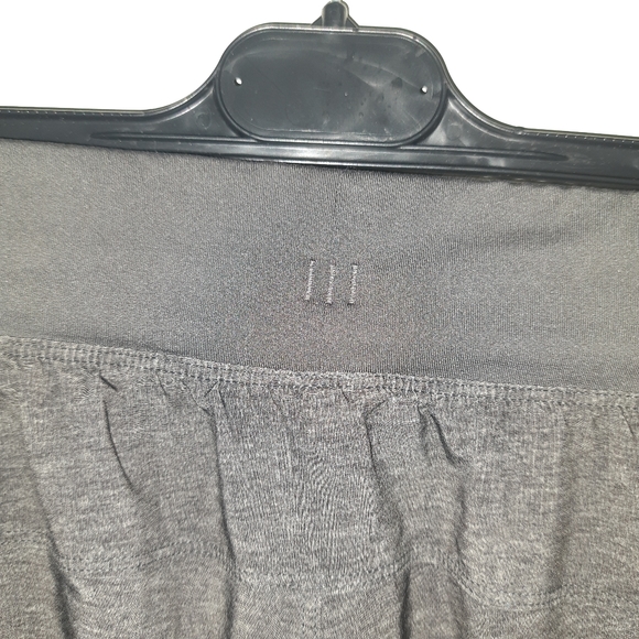 Lululemon Pace Breaker Shorts Gray Size M - Picture 6 of 16